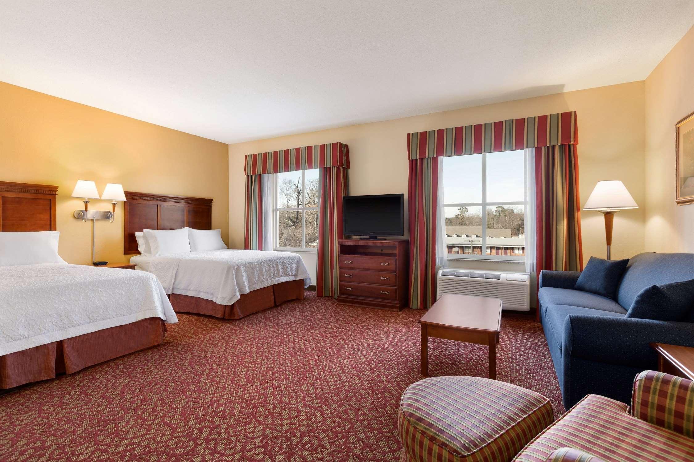 Hampton Inn & Suites Williamsburg Historic District Екстериор снимка