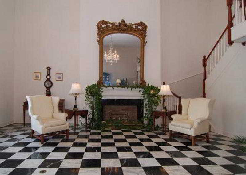 Hampton Inn & Suites Williamsburg Historic District Екстериор снимка