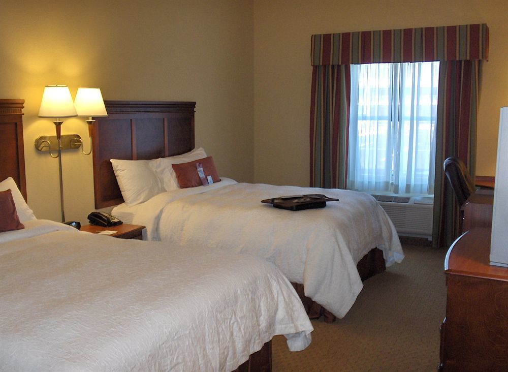 Hampton Inn & Suites Williamsburg Historic District Екстериор снимка