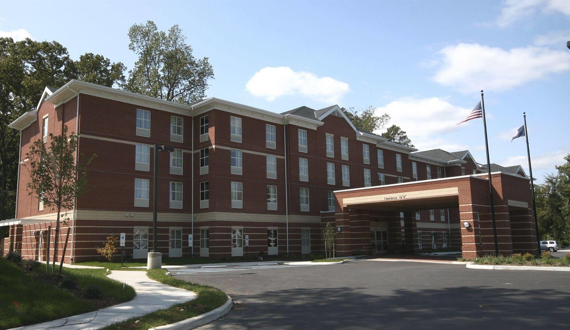 Hampton Inn & Suites Williamsburg Historic District Екстериор снимка